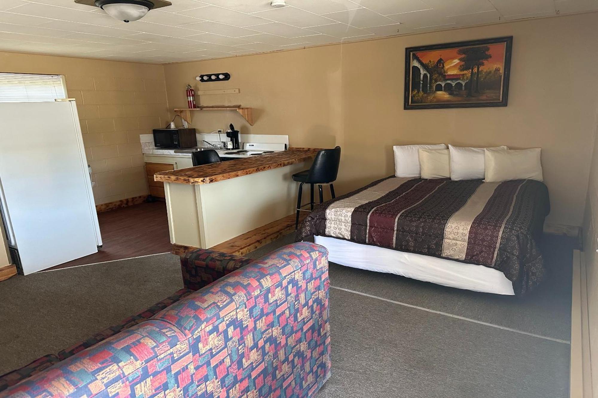 Love Hotels Murdo By Oyo On Interstate 90 Exteriör bild